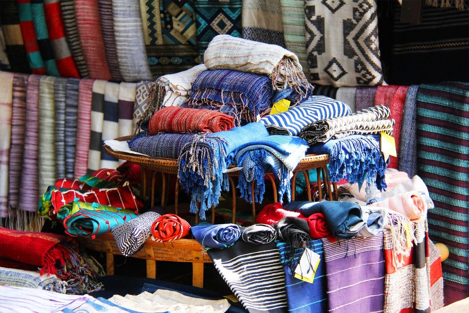 Textiles y tejidos de seda