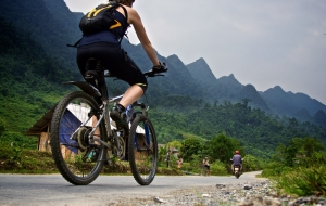 Descubrimiento de Mai Chau y Delta del río Rojo en bicicleta 