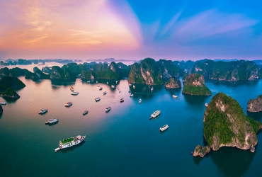 Hanói – Crucero en la Bahía Ha Long (D, A, C)