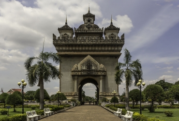 Vientiane – Luang Prabang (D)