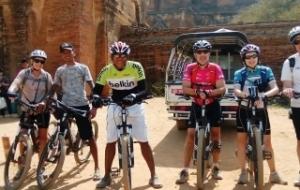 Aventura ciclista esencial de Mandalay a Bagan