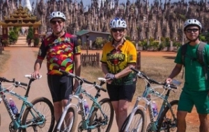 Inolvidable tour en bicicleta por el estado de Shan