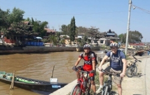 Cicloturismo a La Roca Dora & El estado de Mon