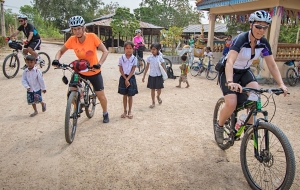 Ruta transfronteriza en bicicleta de Tailandia a Laos