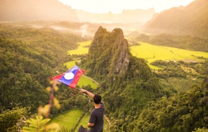 Tour trekking descubriendo el misterio de Laos