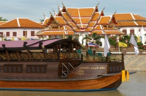 Crucero Thousand Golden Temple: Bangkok - Ayutthaya 3 Días
