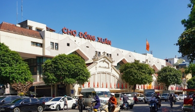 Visite el mercado Dong Xuan, el centro comercial líder en la Capital de Hanoi